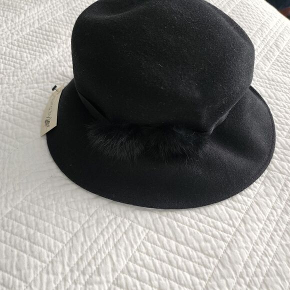 Laura Tyler 100% wool lady\'s black hat main image 9